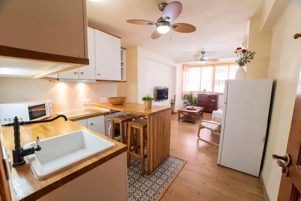 3 Bedrooms City Center And Beach Μάλαγα