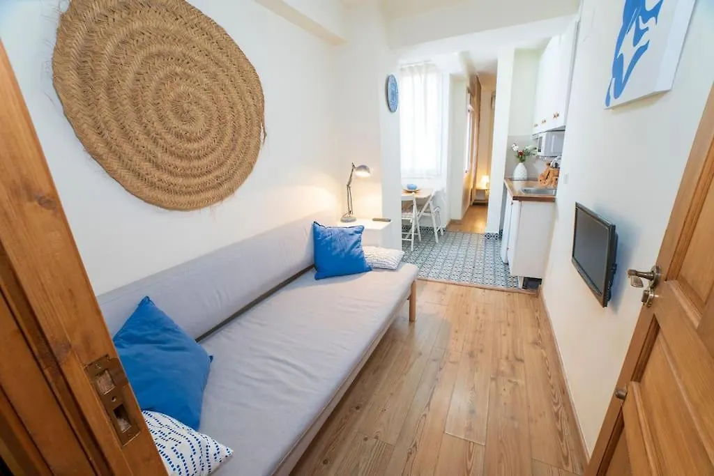 Apartment 3 Bedrooms City Center And Beach Malaga