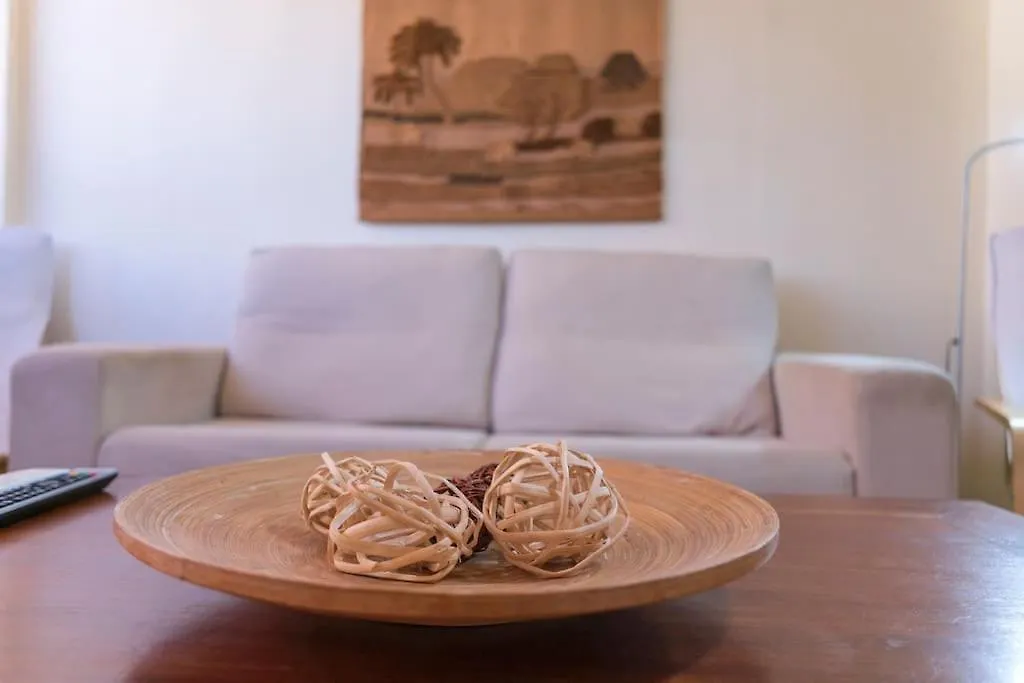 Apartment 3 Bedrooms City Center And Beach Malaga Spain